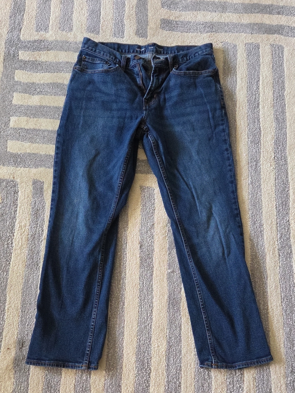 Classic Men's Dark Blue Jeans